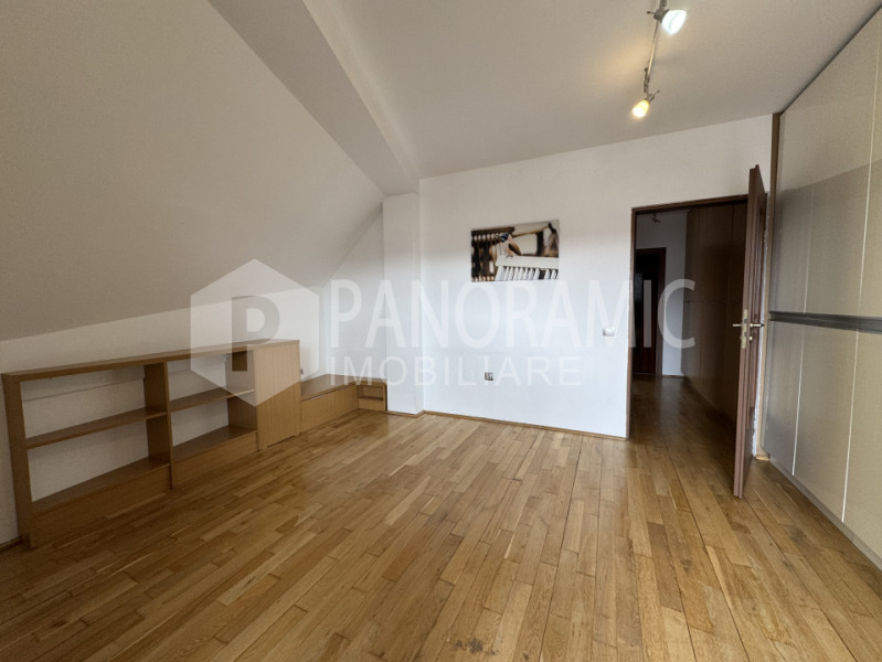 Apartament 4 camere - Baciu zona Regal