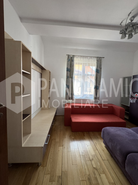 Apartament 4 camere - Baciu zona Regal