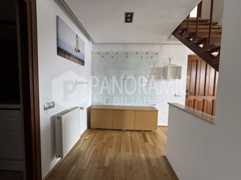 Apartament 4 camere - Baciu zona Regal
