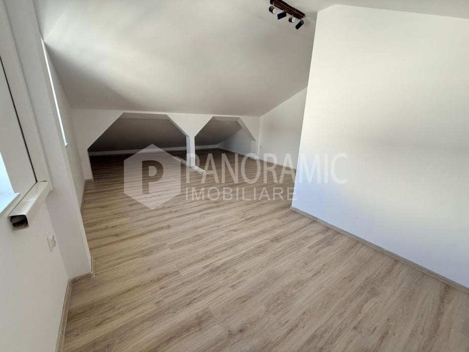 Duplex cu 4 camere -Cartier Iris