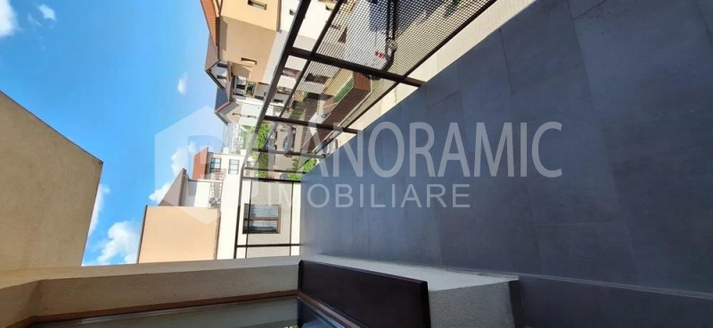 Apartament cu 3 camere-Buna Ziua