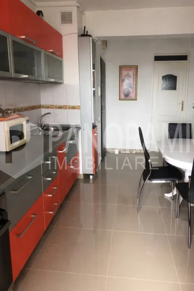 Apartament cu 2 camere-Centru