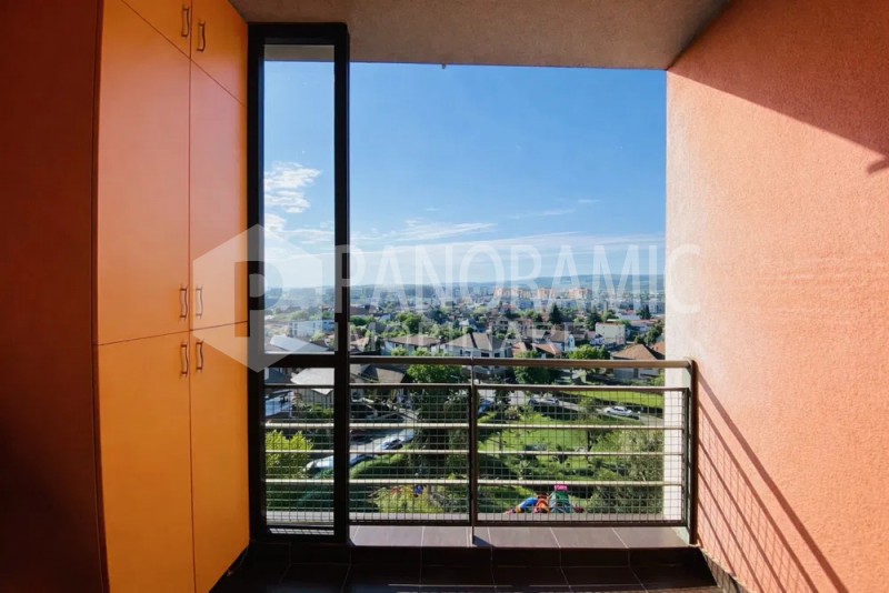 Apartament cu 2 camere-Centru