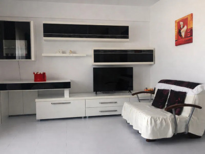 Apartament cu 2 camere-Centru