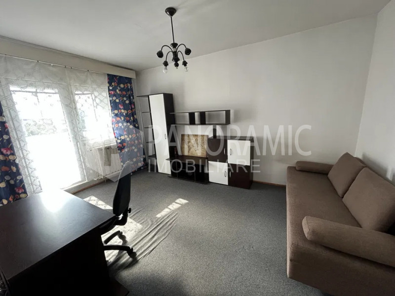 Garsonieră - Zorilor