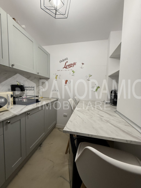 Apartament 2 camere semi-decomandate, Vivo / Metro