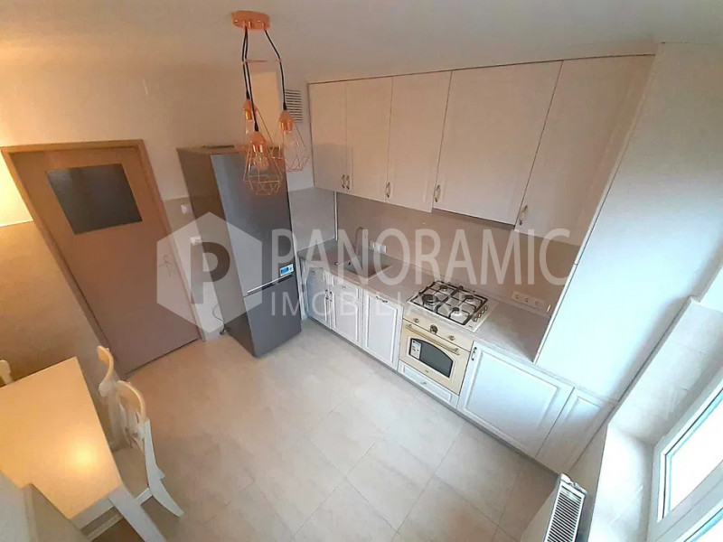 Apartament cu 3 camere - ANDREI MUREȘANU