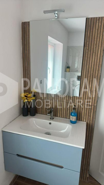 Casă de închiriat cu 5 camere-Baciu