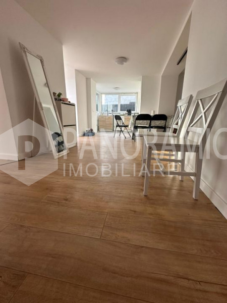 Casă de închiriat cu 5 camere-Baciu