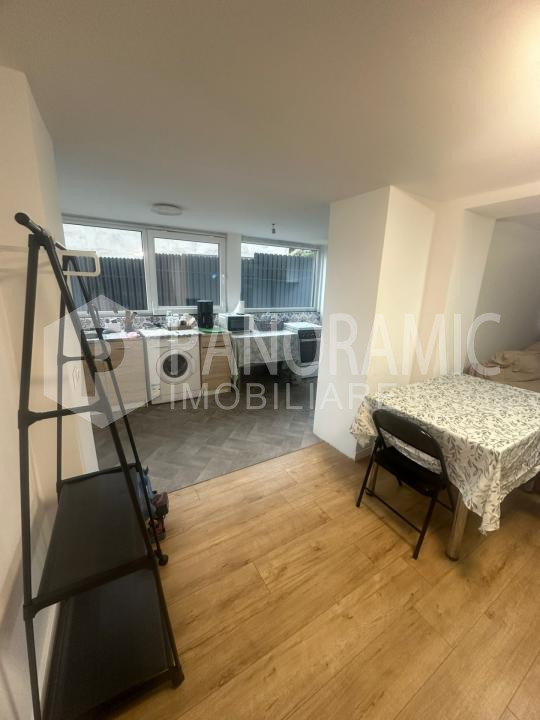 Casă de închiriat cu 5 camere-Baciu