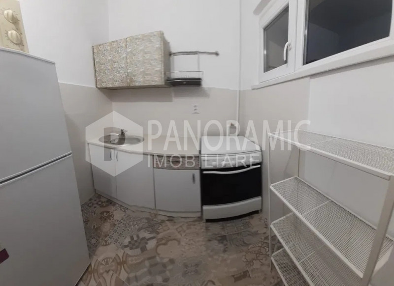 Apartament cu 1 cameră - MĂNĂȘTUR