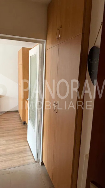 Garsonieră - Zorilor