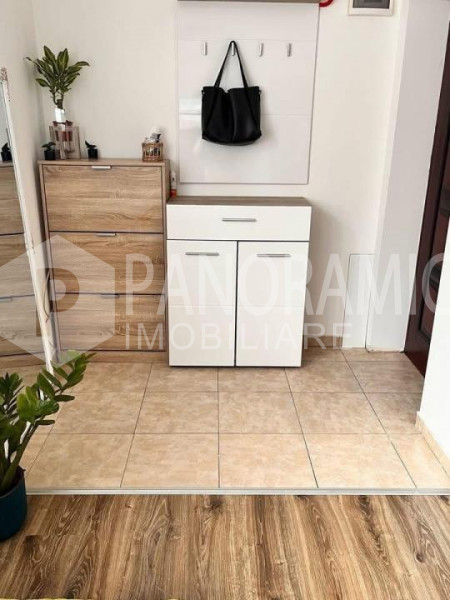 Apartament cu 3 camere -Dâmbul- Rotund