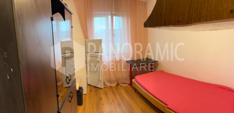 Garsonieră 11mp Gruia - vedere Stadion