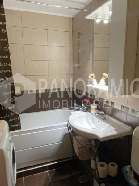 Apartament cu 3 camere - Mărăști