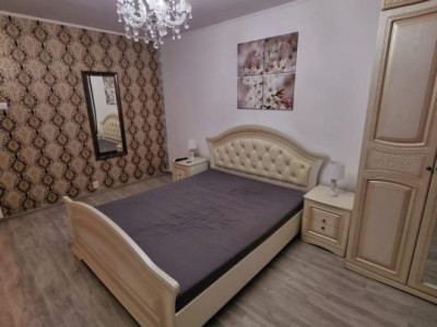 Apartament cu 3 camere - Mărăști