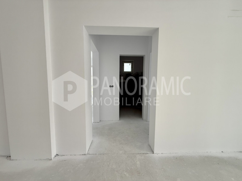 APARTAMENT 3 CAMERE, ZONA PARC CUBIC