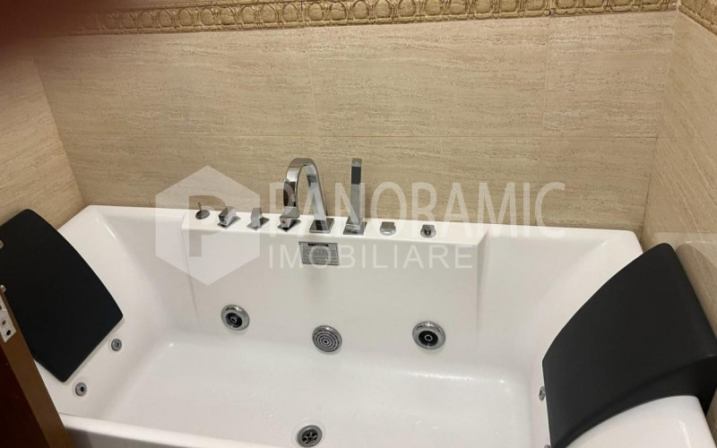 Apartament cu 3 camere -BUNĂ-ZIUA