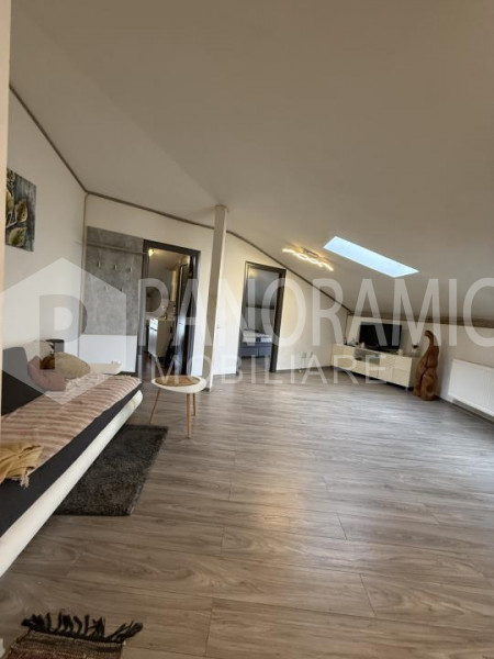 Apartament 2 camere semi-decomandate Zona Tauti