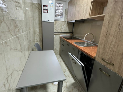 Vânzare apartament 2 camere, închiriat (400€) – Zona Str. C. Brâncoveanu, Cluj