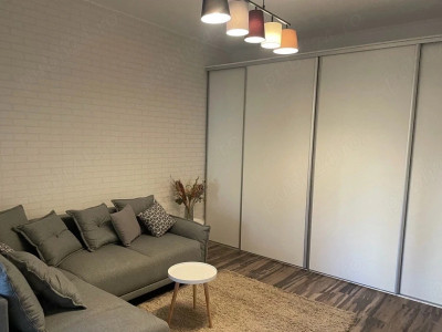 Apartament cu 2 camere - Mărăști