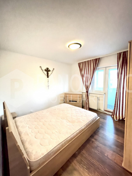 APARTAMENT 3 CAMERE, MICRO 17