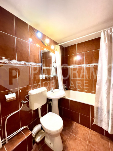 APARTAMENT 3 CAMERE, MICRO 17
