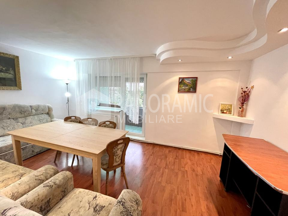 APARTAMENT 3 CAMERE, MICRO 17