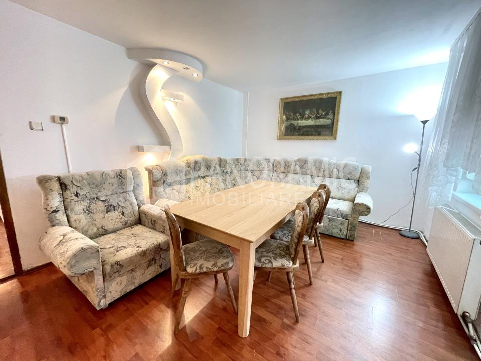 APARTAMENT 3 CAMERE, MICRO 17