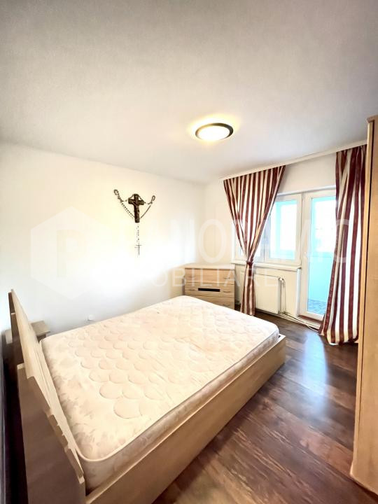 APARTAMENT 3 CAMERE, MICRO 17