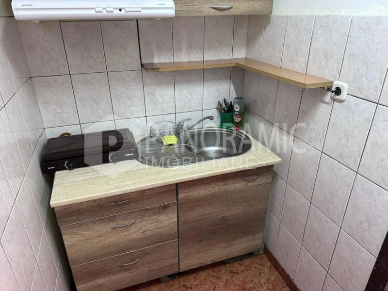 APARTAMENT CU O CAMERĂ - IRIS