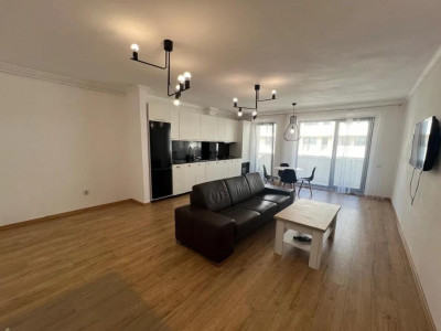 APARTAMENT CU 2 CAMERE, ZONA EROILOR, FLORESTI