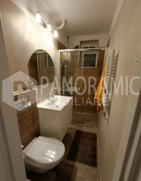 Apartament cu  3 camere - Gheorgheni