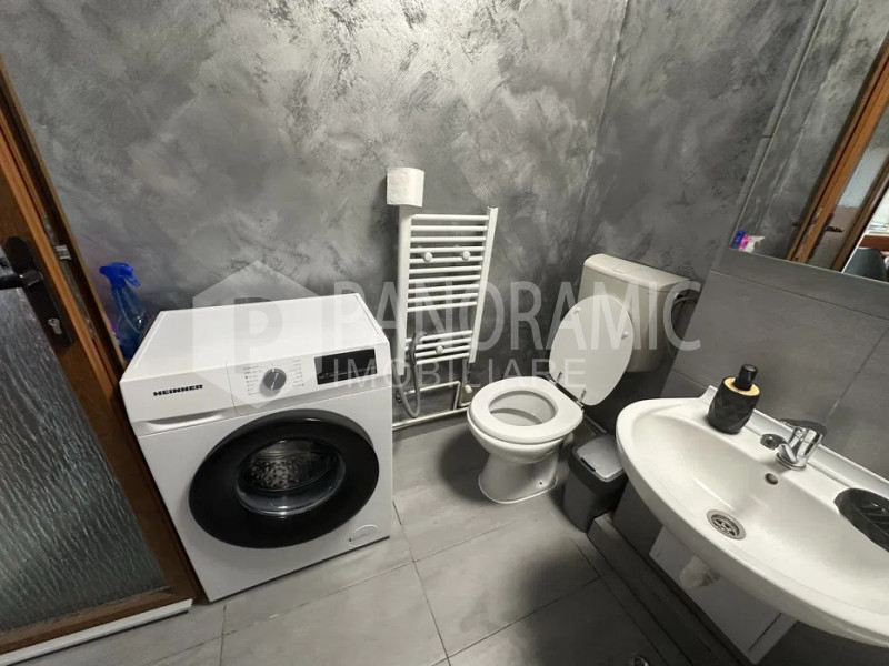APARTAMENT CU 2 CAMERE - MĂNĂȘTUR