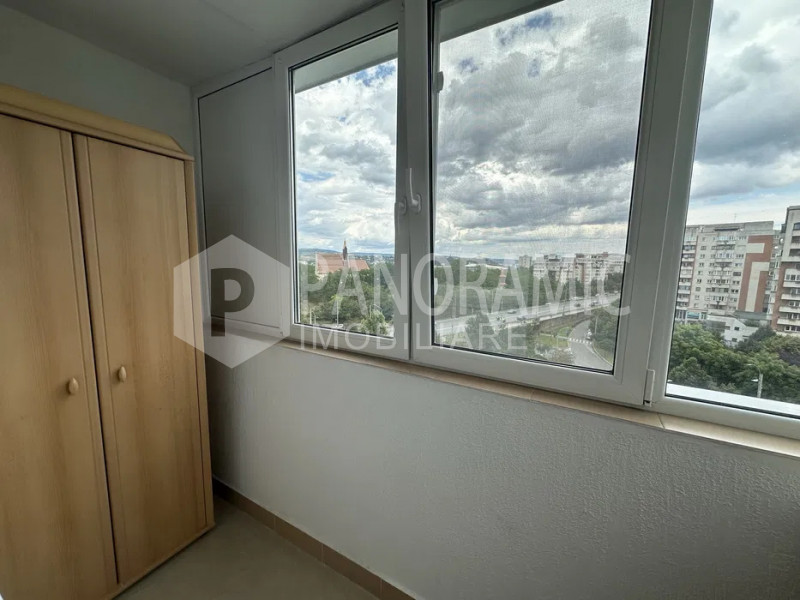 APARTAMENT CU 2 CAMERE - MĂNĂȘTUR