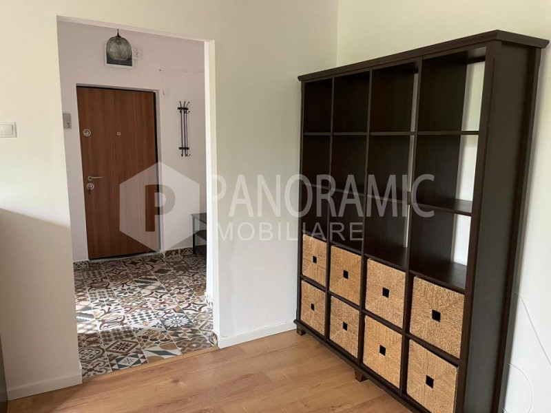 Apartament cu 2 camere - Central- Piața Mihai VIteazu