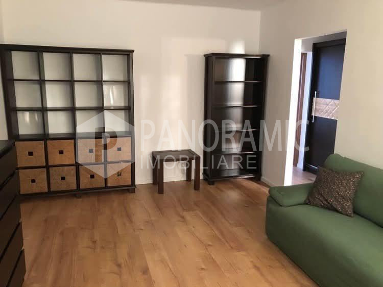 Apartament cu 2 camere - Central- Piața Mihai VIteazu