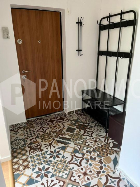 Apartament cu 2 camere - Central- Piața Mihai VIteazu
