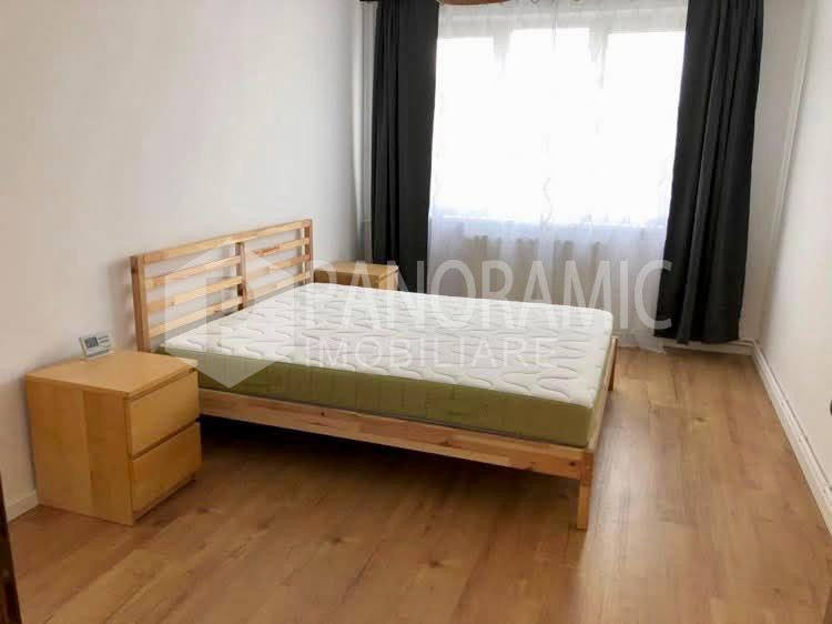 Apartament cu 2 camere - Central- Piața Mihai VIteazu