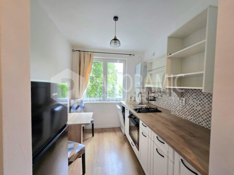 Apartament cu 2 camere - Central- Piața Mihai VIteazu