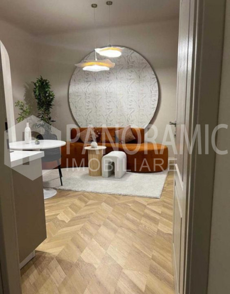 Apartament cu 2 camere - Semicentral
