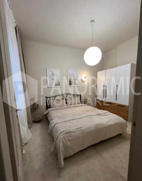Apartament cu 2 camere - Semicentral