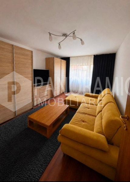 Apartament cu 2 camere decomandate - Plopilor