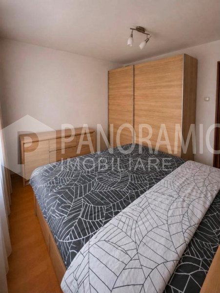 Apartament cu 2 camere decomandate - Plopilor
