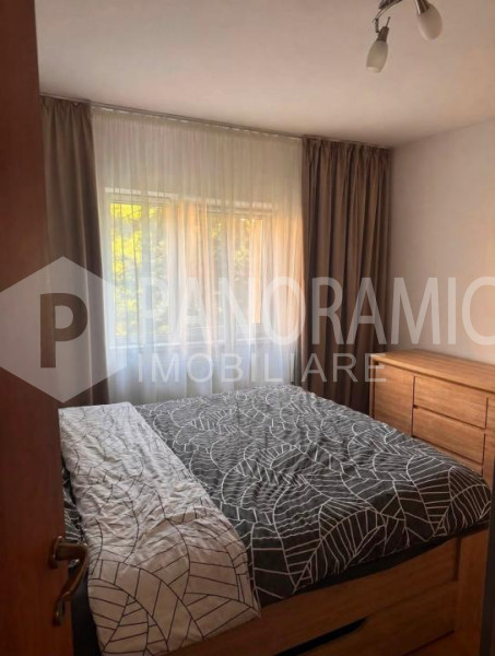 Apartament cu 2 camere decomandate - Plopilor