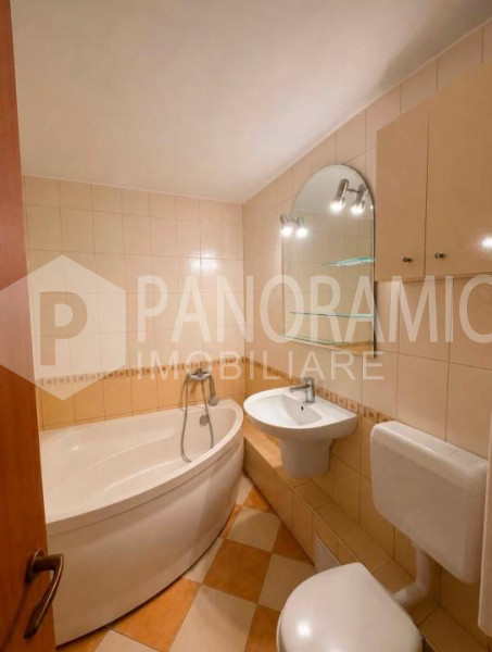 Apartament cu 2 camere decomandate - Plopilor