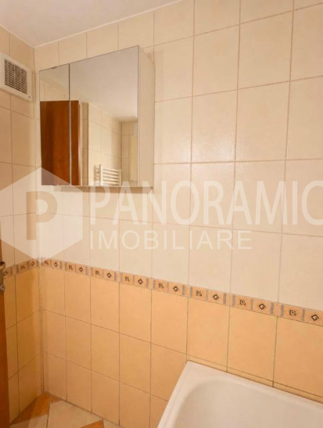 Apartament cu 2 camere decomandate - Plopilor