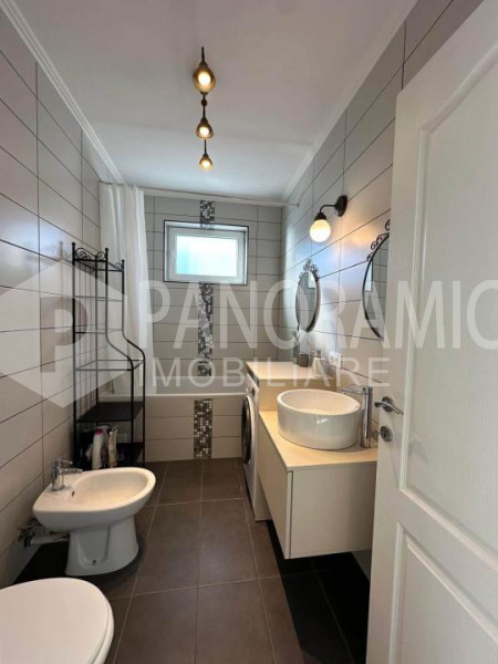 Apartament cu 3 camere - LÂNGĂ VIVO