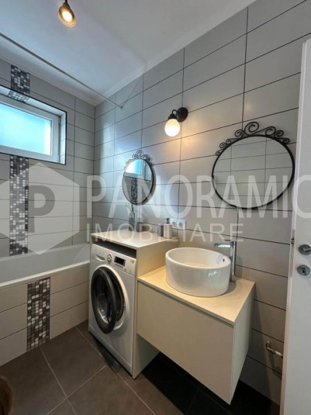Apartament cu 3 camere - LÂNGĂ VIVO