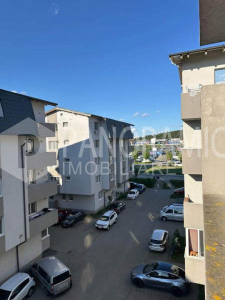 Apartament cu 3 camere - LÂNGĂ VIVO